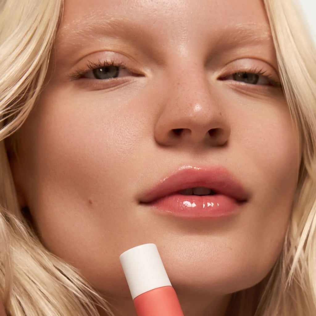 Summer Fridays Lip Butter Balm - Moisturizing Lip Gloss for Instant Shine + Sheer Color - With Nourishing Shea Butter - Everyday Makeup + Skin Care Summer Essentials - Vegan - Pink Sugar (.5 Oz)